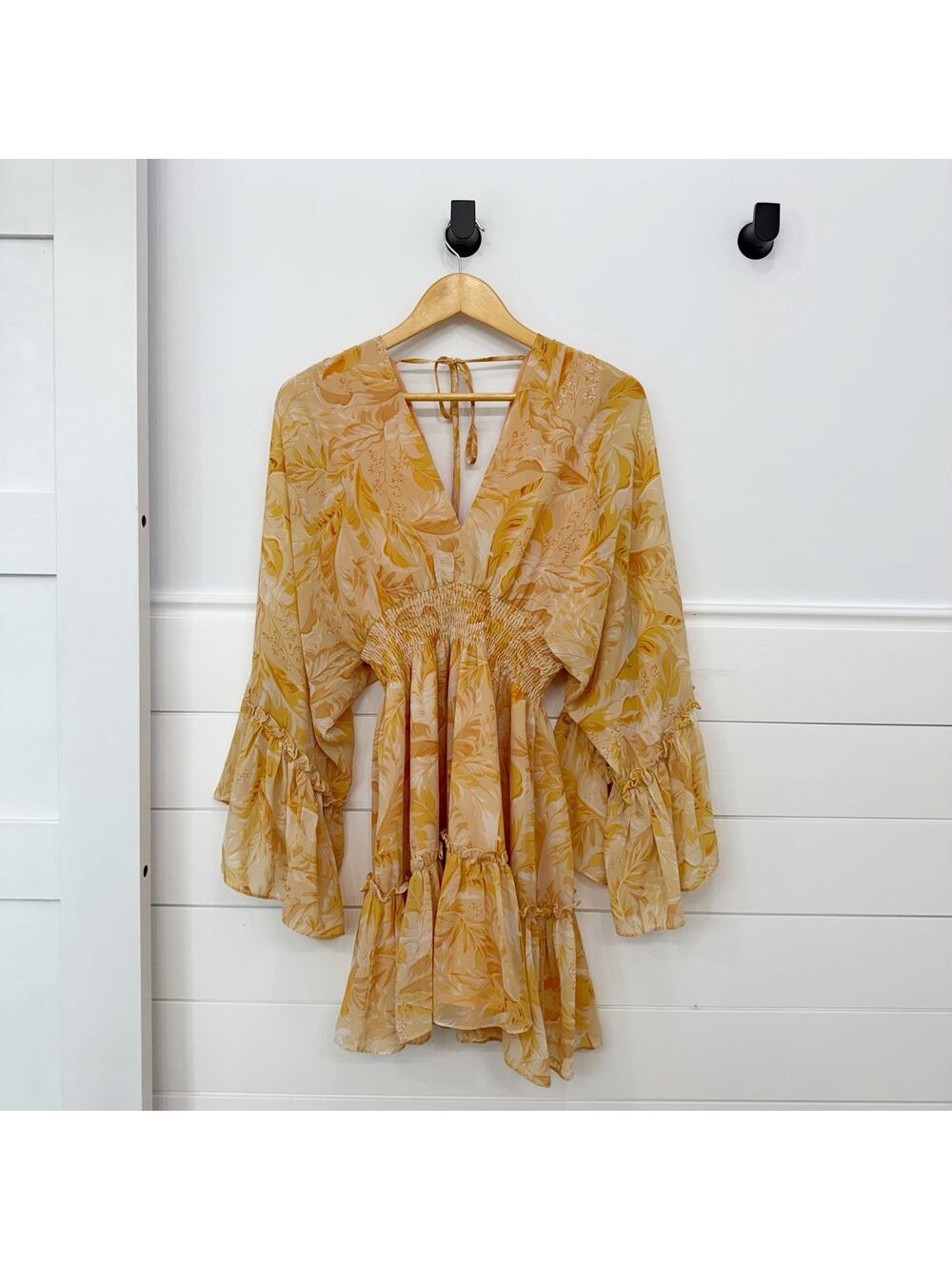 Women’s VICI Yellow Flowy Summer Yellow Dress Size XS
